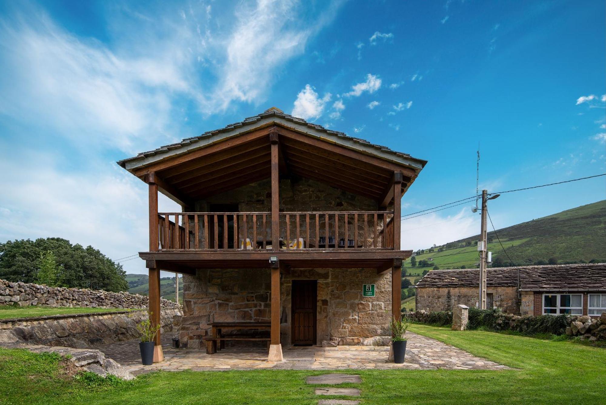 Cabana Pasiega Las Suertes San Pedro Del Romeral Экстерьер фото